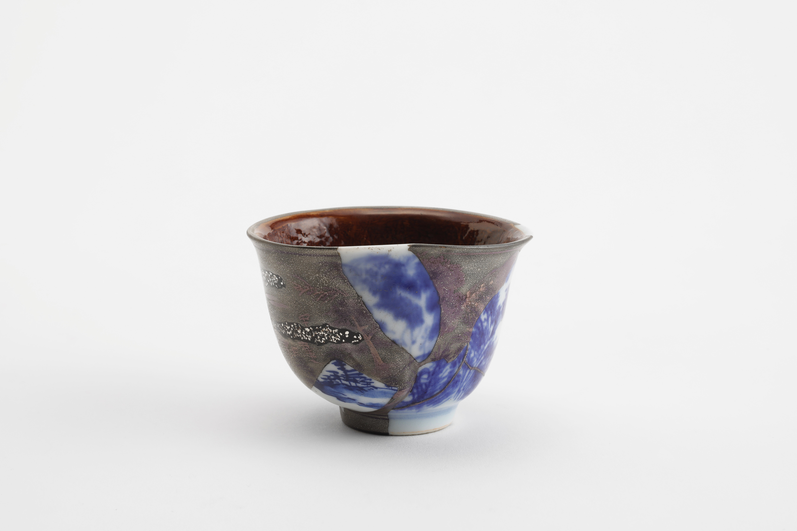 高瀬川 すやり霞湯呑 Teacup, Sweeping Mist; from the Takase River